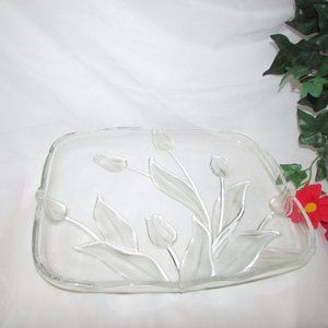 Mikasa Nadine Large Serving Platter Gorgeous Heavy Glass Frosted Tulips Vintage